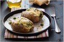 Jacket potatoes with tomatoes and mushrooms
