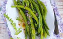 green beans with onion