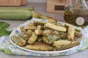 ZUCCHINI IN SALAD WITH VINEGAR AND OIL